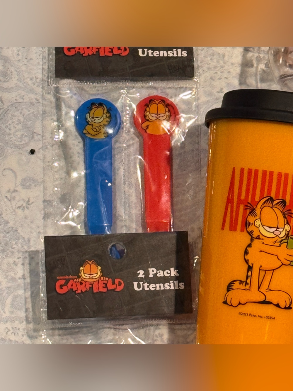 Garfield Kids Fun Tableware Set - Picture 6 of 9